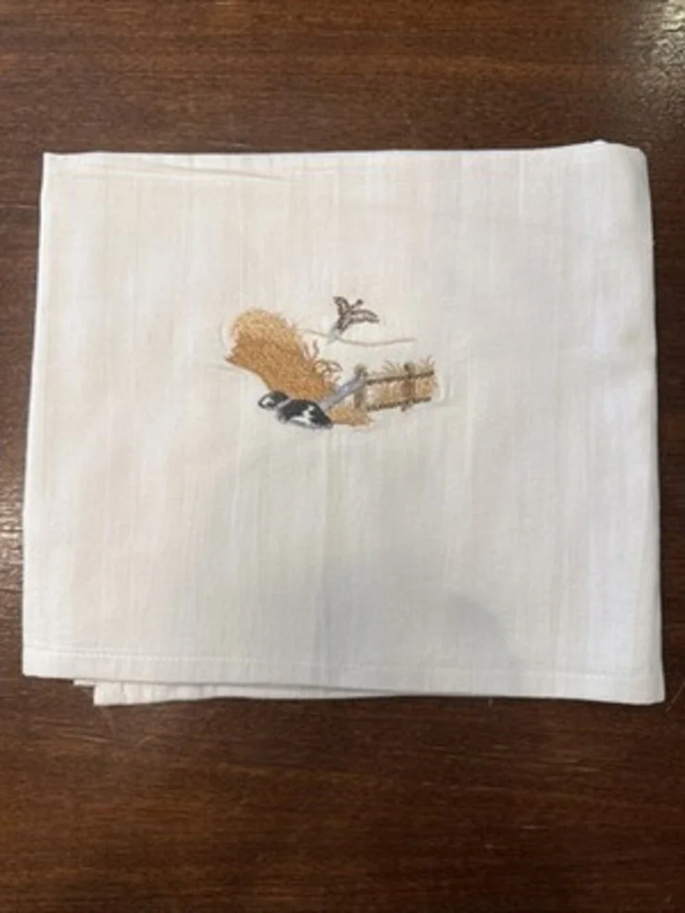 Vintage Set Of 4 Linen Tablecloths Embroidered Pheasants 33”x38”